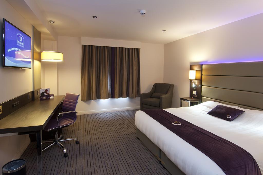 Hotel Premier - Blossom St South York